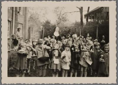 Priester Poppeschool Elversele kleuterklassen ca. 1959