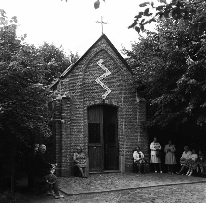 Kapel ter ere van Onze-Lieve-Vrouw van bijstand, Sinaaiwegel Belsele