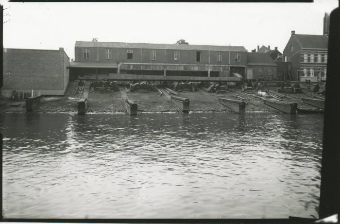 Scheepswerf Maes (10): zicht op de Schelde