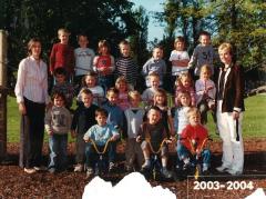 Klasfoto, 2de kleuterklas 2003-2004