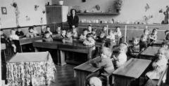 Vrije basisschool kleuterklas 1964