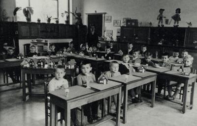 Vrije basisschool kleuterklas 1961