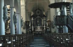 Binnenzicht kerk van Doel