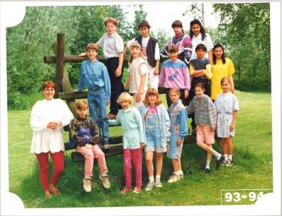 Klasfoto Stedelijke Basisschool Spoele, 1993-1994