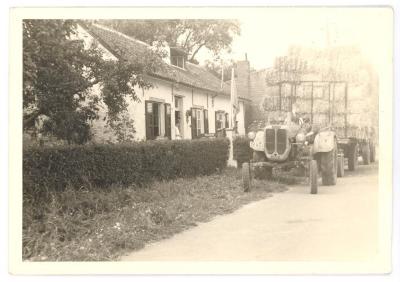 Oogstwagen op Oude Dijk te kallo