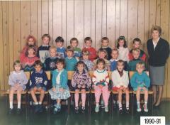 Klasfoto: Eerste leerjaar 1990-1991