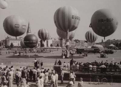Gasballons tijdens de Vredefeesten