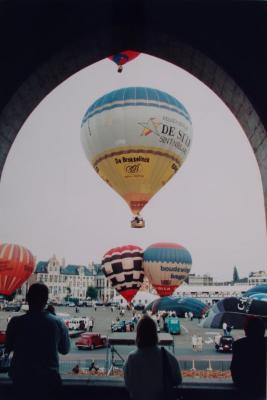 Vredefeesten 1997 : de stadsballon